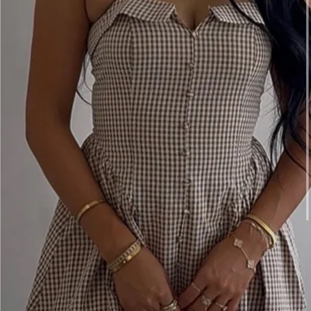 Checkered Brown Sleeveless Dress - Picture 2 of 3